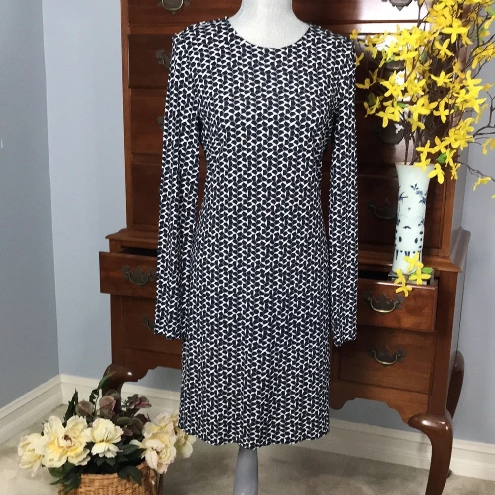 Tory Burch Geometric Long Sleeve Navy Sheath Dress Size Medium - Picture 2 of 13